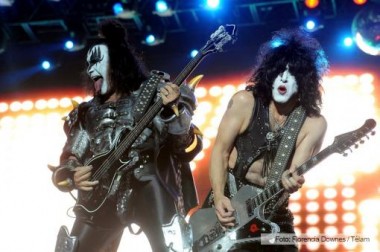 Kiss
