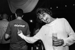 Charly-García-x-Nora-Lezano-21-10-00