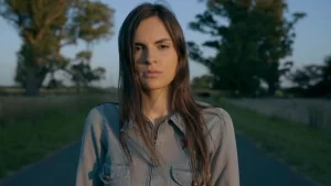 Manu Martínez presentó su nueva canción “Invocando”